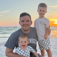 Sitter Profile Image: Justin S.