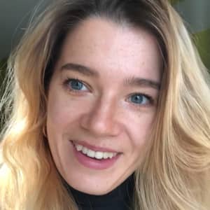 Anya S.