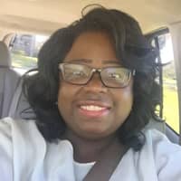 Sitter Profile Image: Lateefa M.