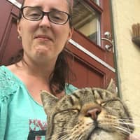 Sitter Profile Image: Helene A.