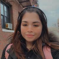 Sitter Profile Image: Kiara L.