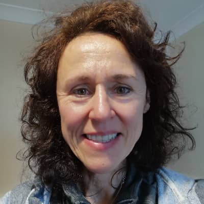 Sitter Profile Image: Izabela R.