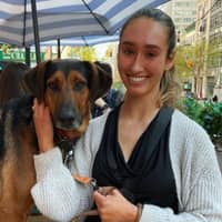 Sitter Profile Image: Libby M.