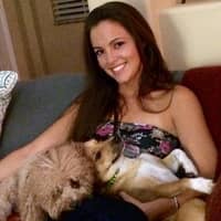 Sitter Profile Image: Laura E.