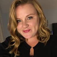 Sitter Profile Image: Hillary R.
