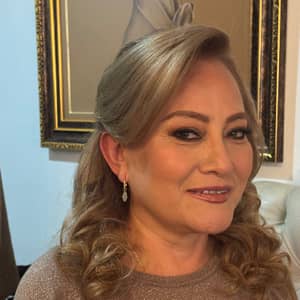 Sitter Profile Image: Lorena R.