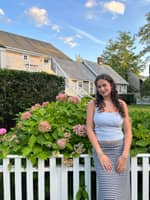 Sitter Profile Image: Ava V.