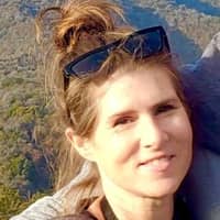 Sitter Profile Image: Heather D.