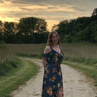 Sitter Profile Image: Kylie C.