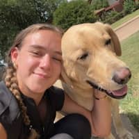 Sitter Profile Image: Mia S.