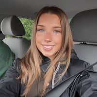 Sitter Profile Image: Samantha S.