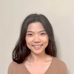 Sitter Profile Image: Xueting N.