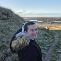 Sitter Profile Image: Julianne H.