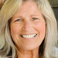 Sitter Profile Image: Stephanie S.