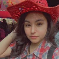 Sitter Profile Image: Alett S.