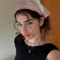 Sitter Profile Image: Elizabeth C.