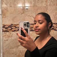 Sitter Profile Image: Danna P.