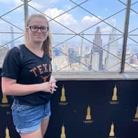 Sitter Profile Image: Lauren C.