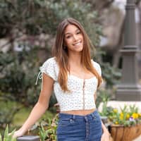 Sitter Profile Image: Sophia H.