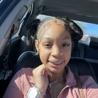 Sitter Profile Image: Madison W.