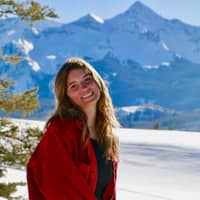 Sitter Profile Image: Ava H.