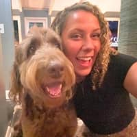 Sitter Profile Image: Emma R.