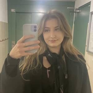 Sitter Profile Image: Virag N.