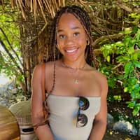 Sitter Profile Image: Chisom O.