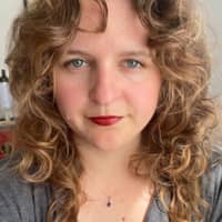 Sitter Profile Image: Lucy F.