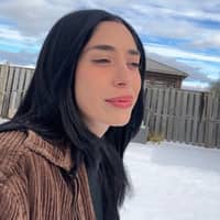 Sitter Profile Image: Daniela Q.