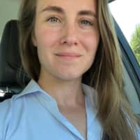 Sitter Profile Image: Amanda P.