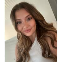 Sitter Profile Image: Zoey G.