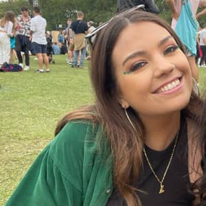 Sitter Profile Image: Josephine M.