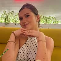 Sitter Profile Image: Alexa T.