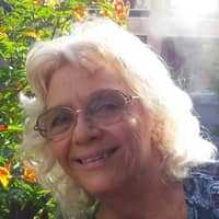 Sitter Profile Image: Bonita M.