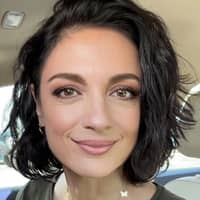 Sitter Profile Image: Cheryl P.