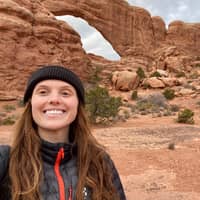 Sitter Profile Image: Liz K.