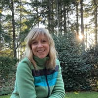 Sitter Profile Image: Elisa R.