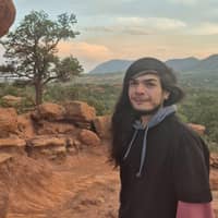 Sitter Profile Image: Quinn A.