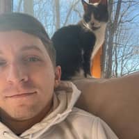 Sitter Profile Image: Eric R.