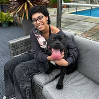 Sitter Profile Image: Elizabeth Esmee S.