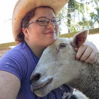 Sitter Profile Image: Shelby P.