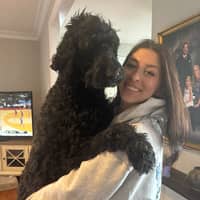 Sitter Profile Image: Riley M.