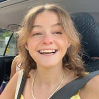 Sitter Profile Image: Carolyn P.