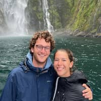 Sitter Profile Image: Hannah F.