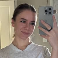 Sitter Profile Image: Polina T.