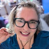 Sitter Profile Image: Elisa Angela D.