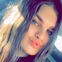 Sitter Profile Image: Shelby D.