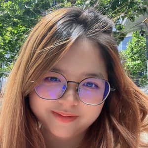 Sitter Profile Image: QIN EN G.