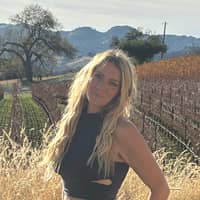 Sitter Profile Image: Tamara B.